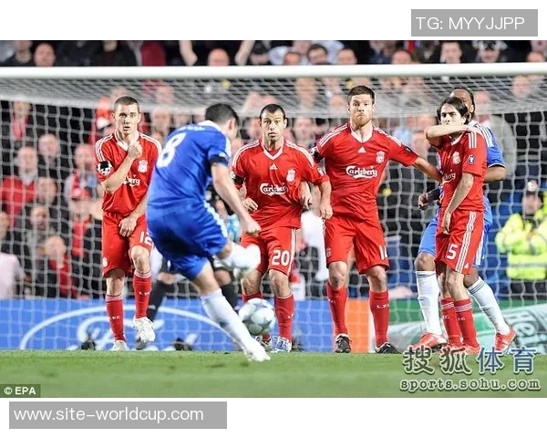 莫斯科雨夜的阴影特里回忆08年欧冠决赛罚失点球的绝望瞬间