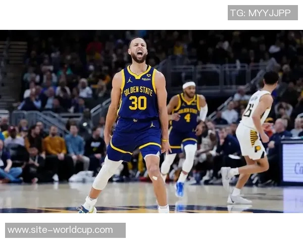 射手双星闪耀赛场格雷森阿伦与吉莱斯皮联手轰下51分并投中11记三分球 射手双星闪耀赛场格雷森阿伦与吉莱斯皮联手轰下51分并投中11记三分球