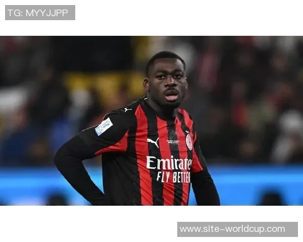 福法纳拒绝加拉塔萨雷加盟邀约多次沟通未获积极回应