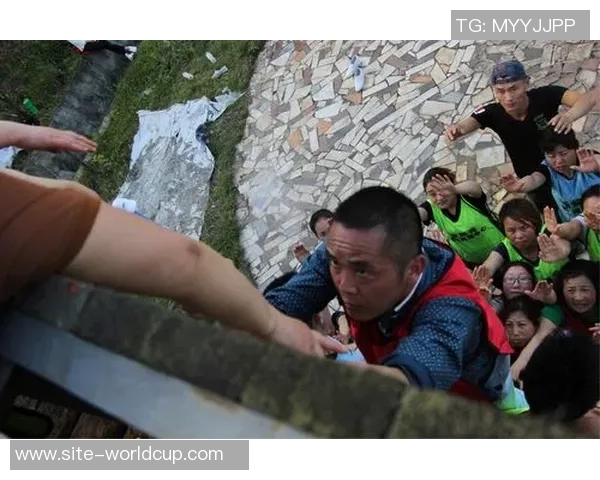 追梦西部挑战虽艰难但我们与湖船携手共创辉煌争夺冠军 追梦西部挑战虽艰难但我们与湖船携手共创辉煌争夺冠军