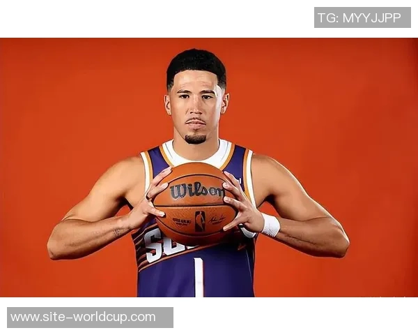 太阳三巨头拆分后新组合布克与格林能否带队重塑辉煌